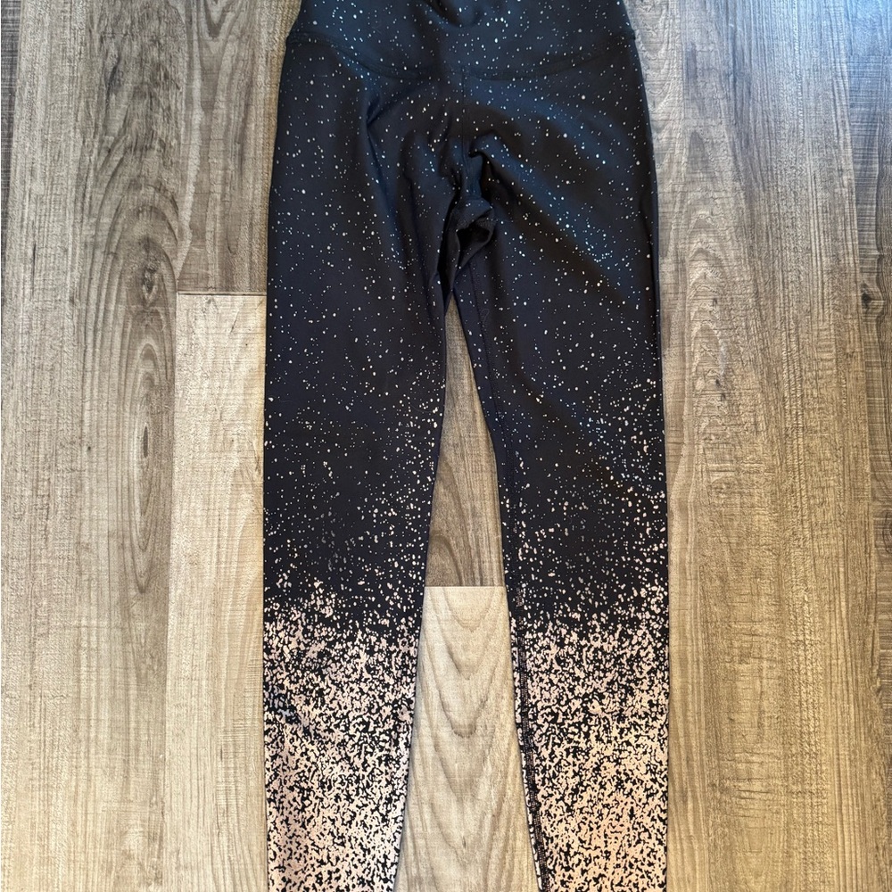 Beyond Yoga Black Leggings with Gold Speckled Ombré